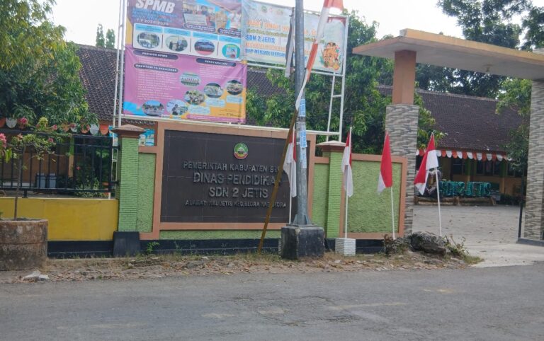 Dugaan Pungli Warnai Persiapan Karnaval SDN 2 Jetis, Wali Murid Pertanyakan Transparansi Iuran