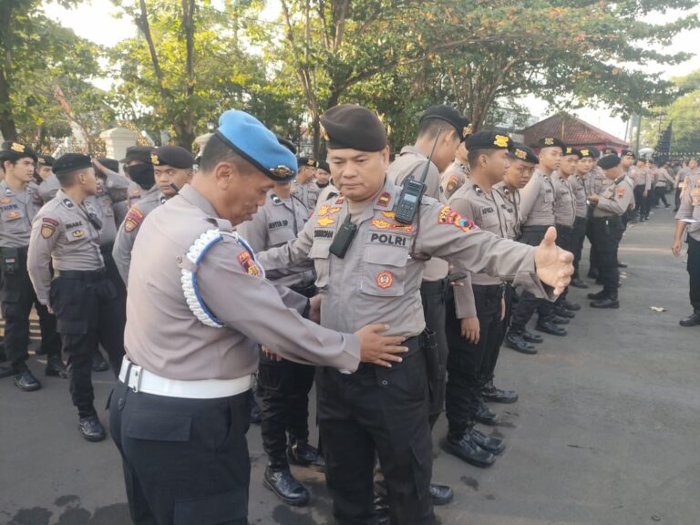 Cek Kesiapan Personel, Bidpropam Polda Jateng Pastikan Pengamanan Unra di Pati Humanis dan Sesuai SOP