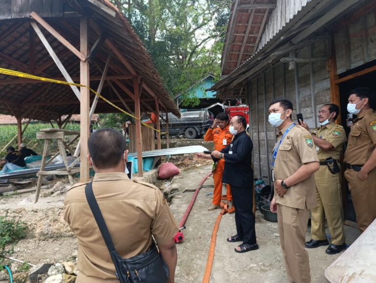 Pasca Kebakaran, Dinas Pendidikan Blora Pastikan Anak SDN 2 Gandu Tetap Bisa Belajar