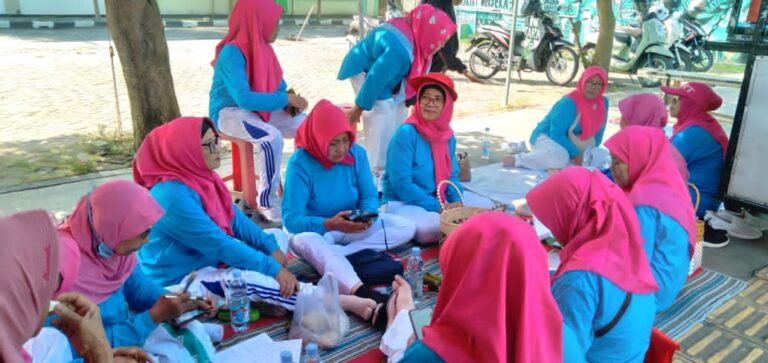 Kerta Wredatama Blora Gelar Kegiatan “Three in One” di Lapangan Kridosono