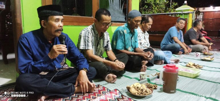 RT 09 Perumnas Karangjati Gelar Pertemuan Rutin Istimewa, Angkat Semangat Kebersamaan dan Kemandirian
