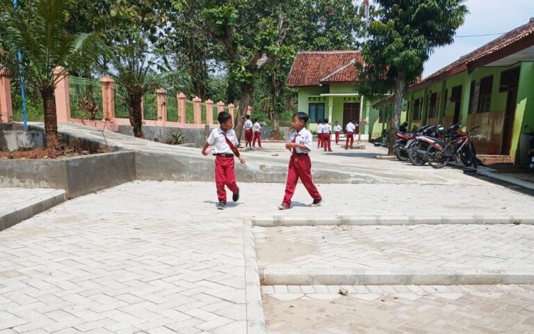 Halaman SDN 5 Bleboh Kini Rata dan Bersih, Dukung Kegiatan Belajar Siswa