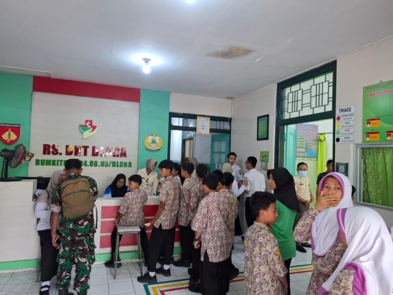 Ratusan Siswa SMPN 1 Blora Terserang Mual dan Diare Usai Santap Menu MBG