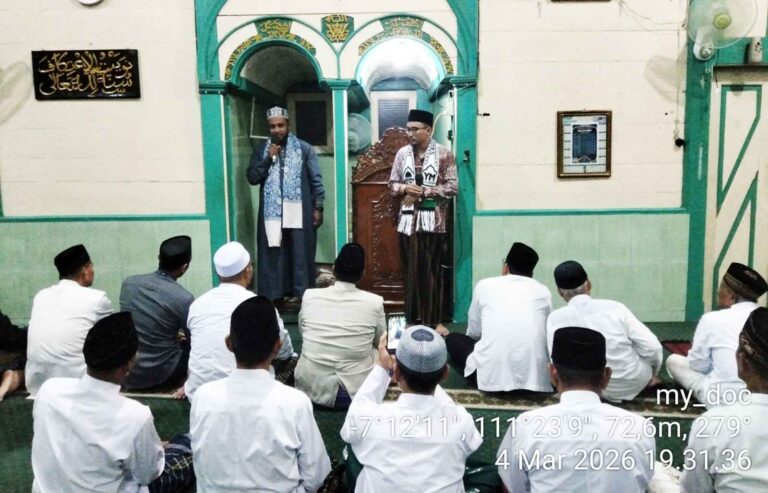 Hangatnya Kebersamaan Ramadan di Masjid At-Taqwa Randublatung
